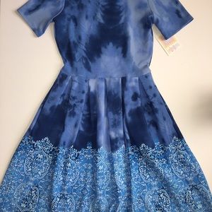 NWT unicorn tie dye Amelia!